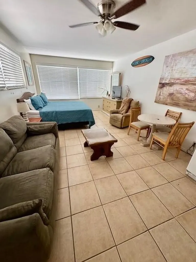 308 Monroe Street Hollywood FL 33019