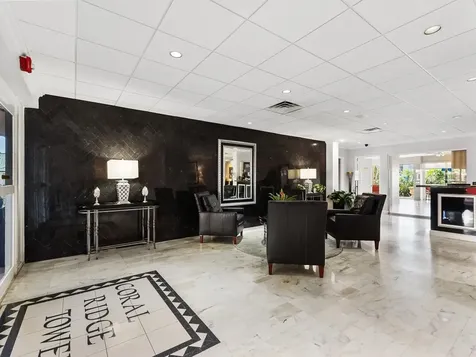 3233 NE 34th Street Fort Lauderdale FL 33308