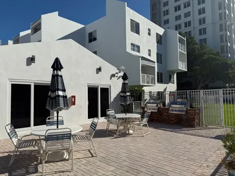 2840 14th Street Causeway Pompano Beach FL 33062