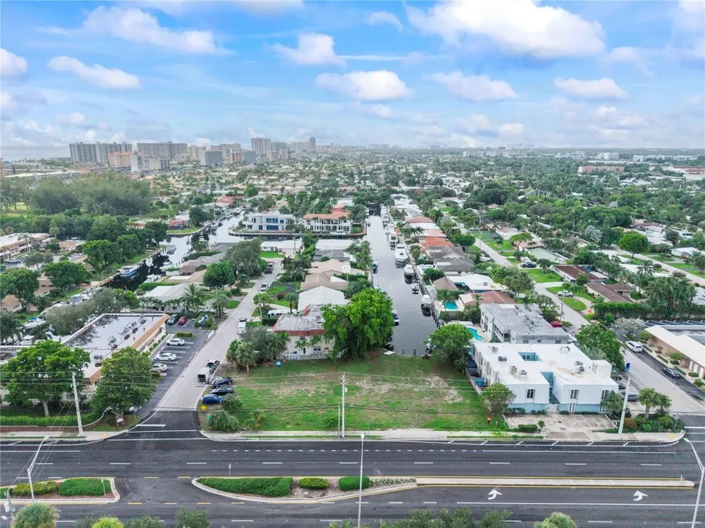 2716 NE 14th Street Causeway Pompano Beach FL 33062