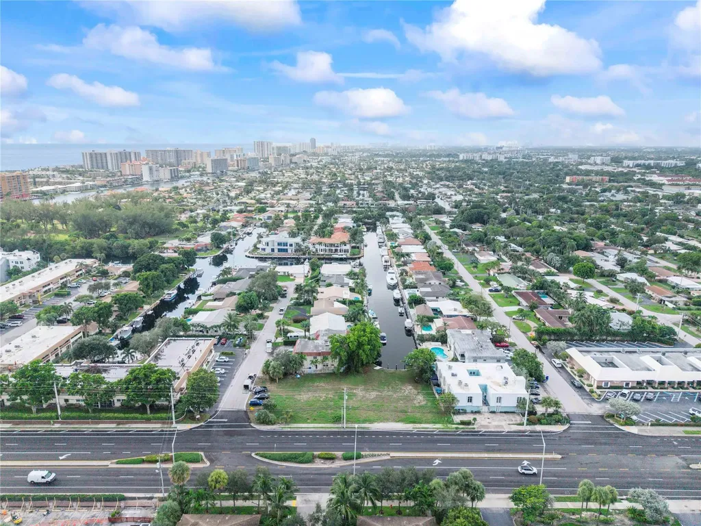 2716 NE 14th Street Causeway Pompano Beach FL 33062