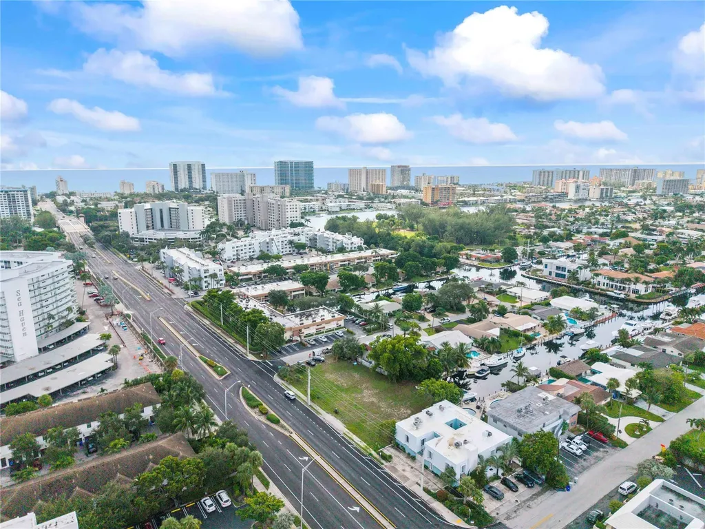 2716 NE 14th Street Causeway Pompano Beach FL 33062
