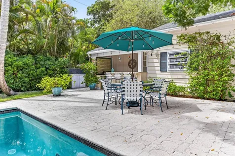 1017 SE 13th Terrace Fort Lauderdale FL 33316