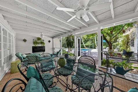 1017 SE 13th Terrace Fort Lauderdale FL 33316