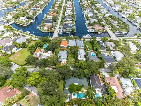 1017 SE 13th Terrace Fort Lauderdale FL 33316