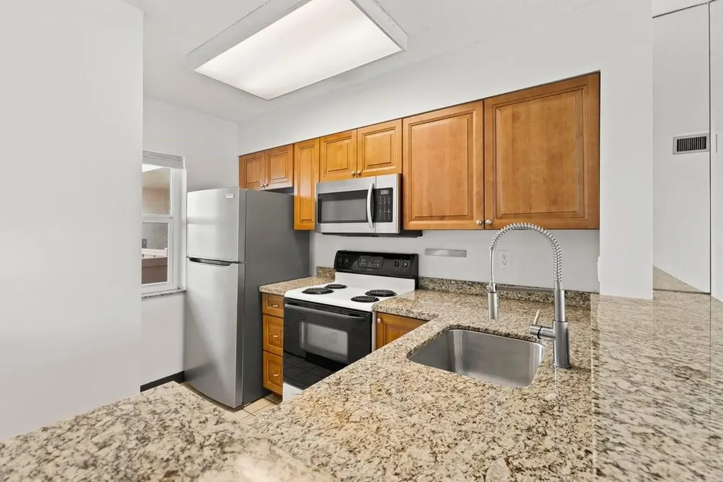 2106 S Cypress Bend Drive Pompano Beach FL 33069
