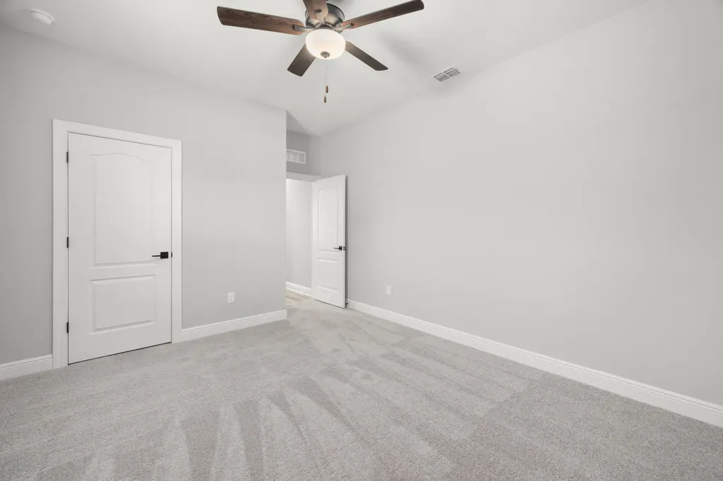 392 SW Paw Court Port St Lucie FL 34953