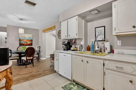 9806 NW 71st Street Tamarac FL 33321
