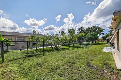 9806 NW 71st Street Tamarac FL 33321