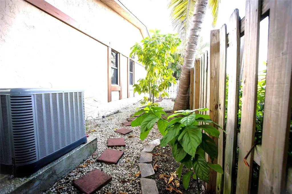 6314 NW 29th Court Sunrise FL 33313