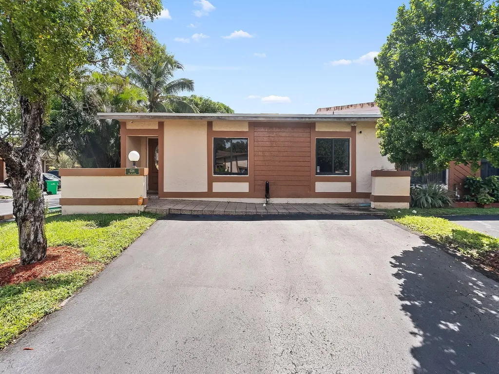 6314 NW 29th Court Sunrise FL 33313