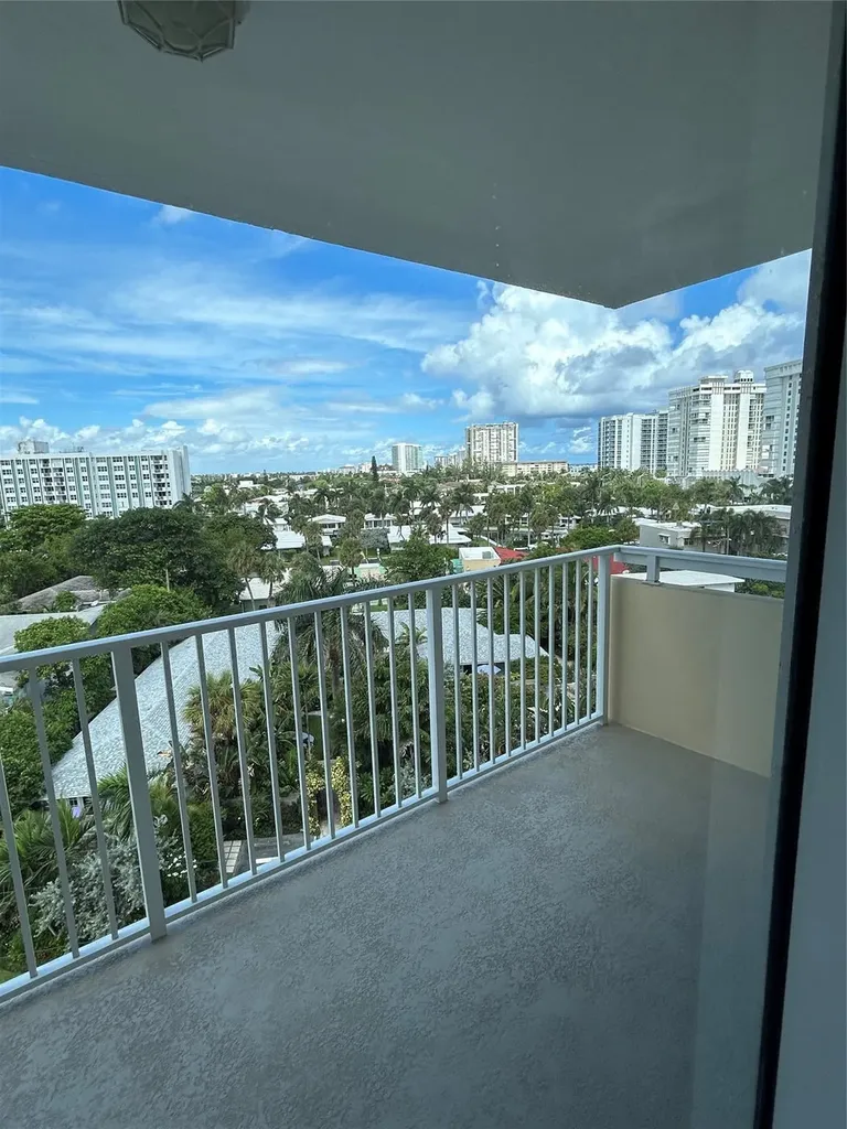 1200 Hibiscus Avenue Pompano Beach FL 33062