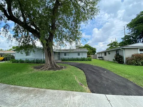 1105 Merion Place North Lauderdale FL 33068