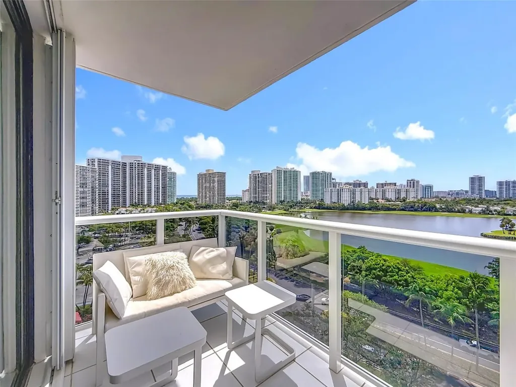 3625 N Country Club Drive Aventura FL 33180