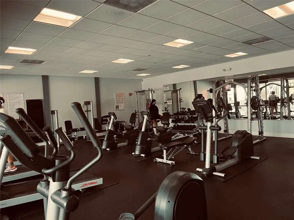 3625 N Country Club Drive Aventura FL 33180
