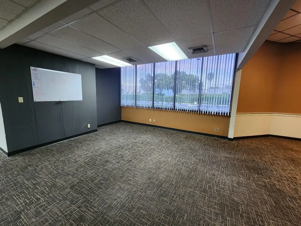 2841 NW 62nd Street Fort Lauderdale FL 33309
