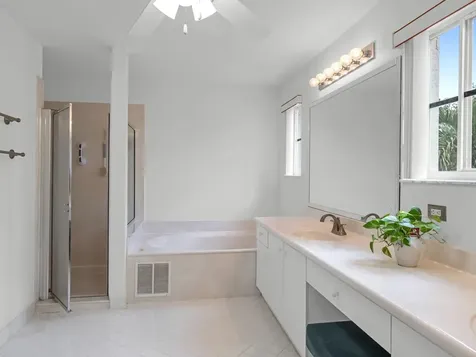 4032 Pinewood Lane Weston FL 33331