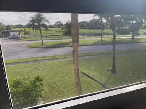1005 Country Club Drive Margate FL 33063