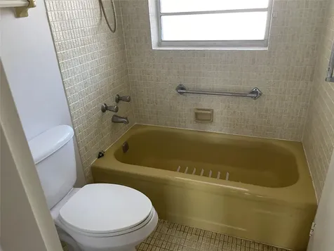 1005 Country Club Drive Margate FL 33063
