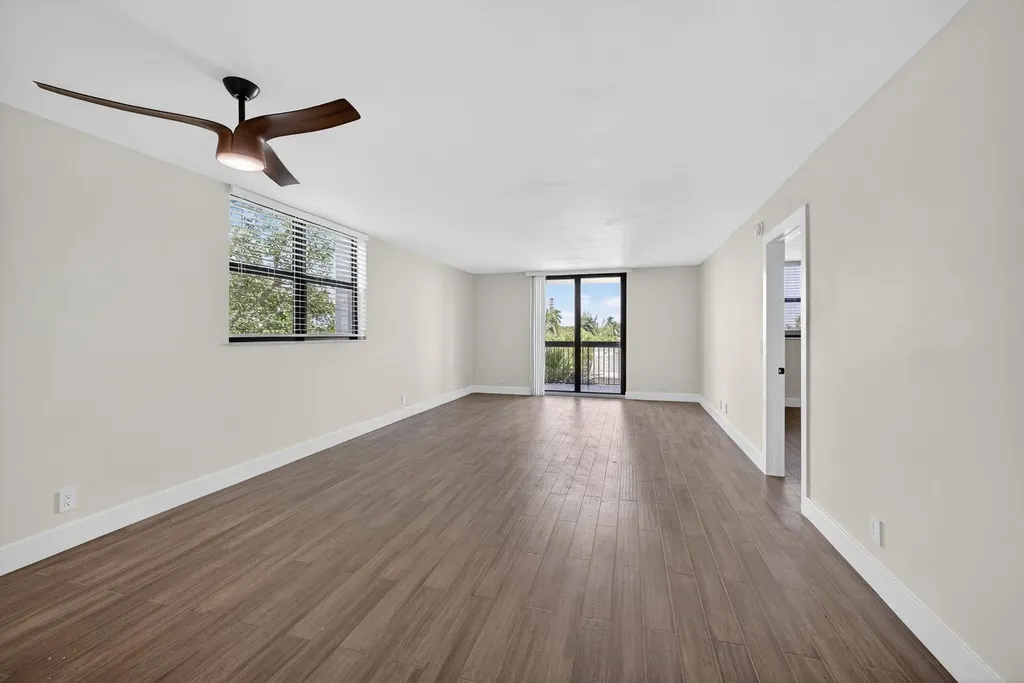 2707 NE 14th Street Causeway Pompano Beach FL 33062