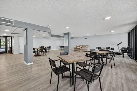 2707 NE 14th Street Causeway Pompano Beach FL 33062