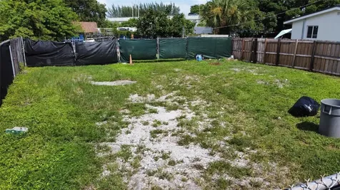 Near 616 NW 22nd Road Fort Lauderdale FL 33311