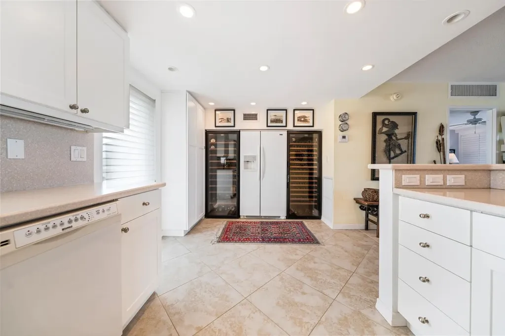 215 N Birch Road Fort Lauderdale FL 33304