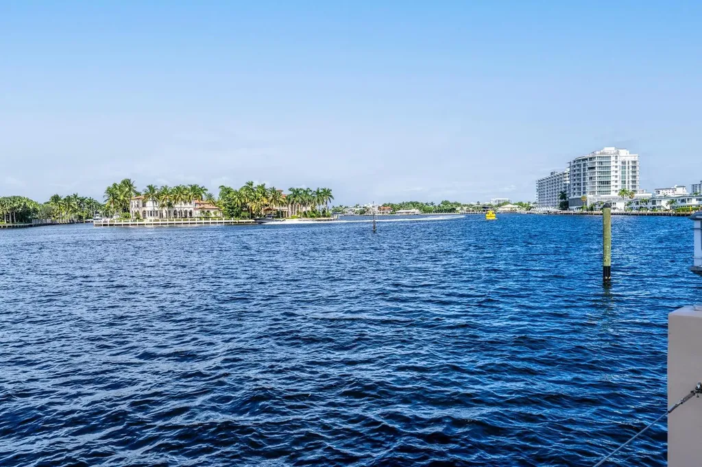 215 N Birch Road Fort Lauderdale FL 33304