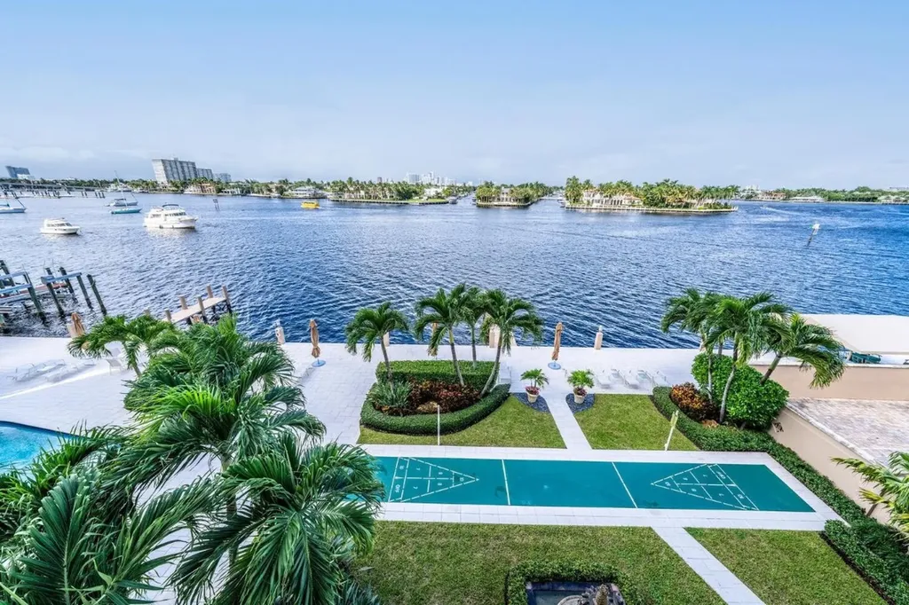215 N Birch Road Fort Lauderdale FL 33304