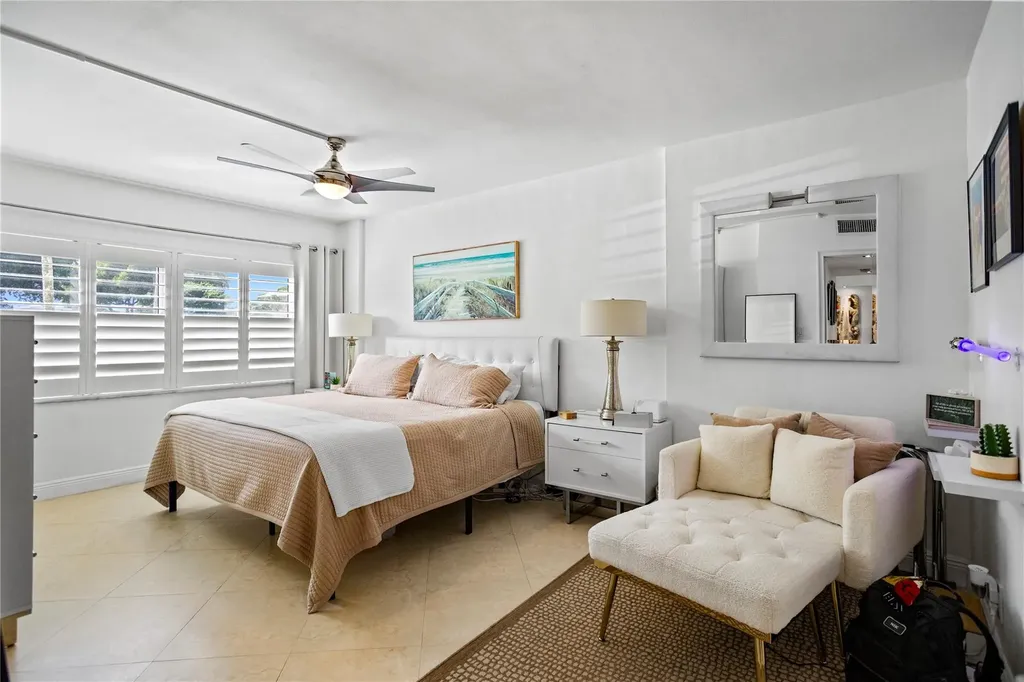 2900 NE 30th Street Fort Lauderdale FL 33306