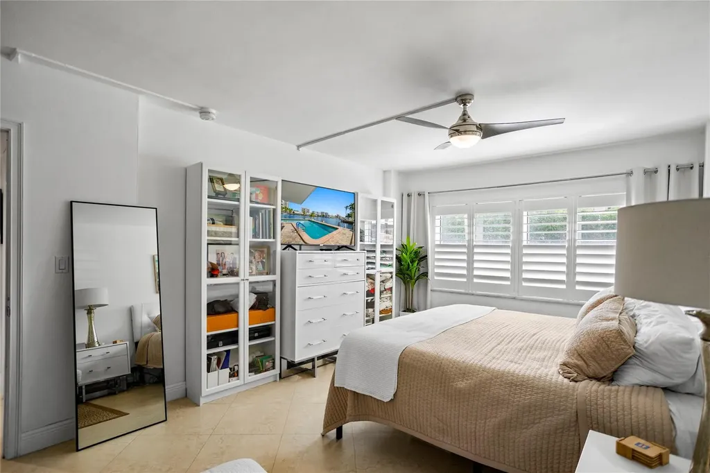 2900 NE 30th Street Fort Lauderdale FL 33306