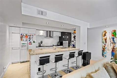 2900 NE 30th Street Fort Lauderdale FL 33306