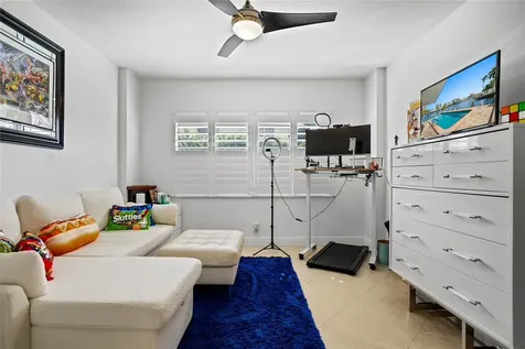 2900 NE 30th Street Fort Lauderdale FL 33306