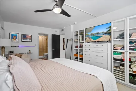 2900 NE 30th Street Fort Lauderdale FL 33306