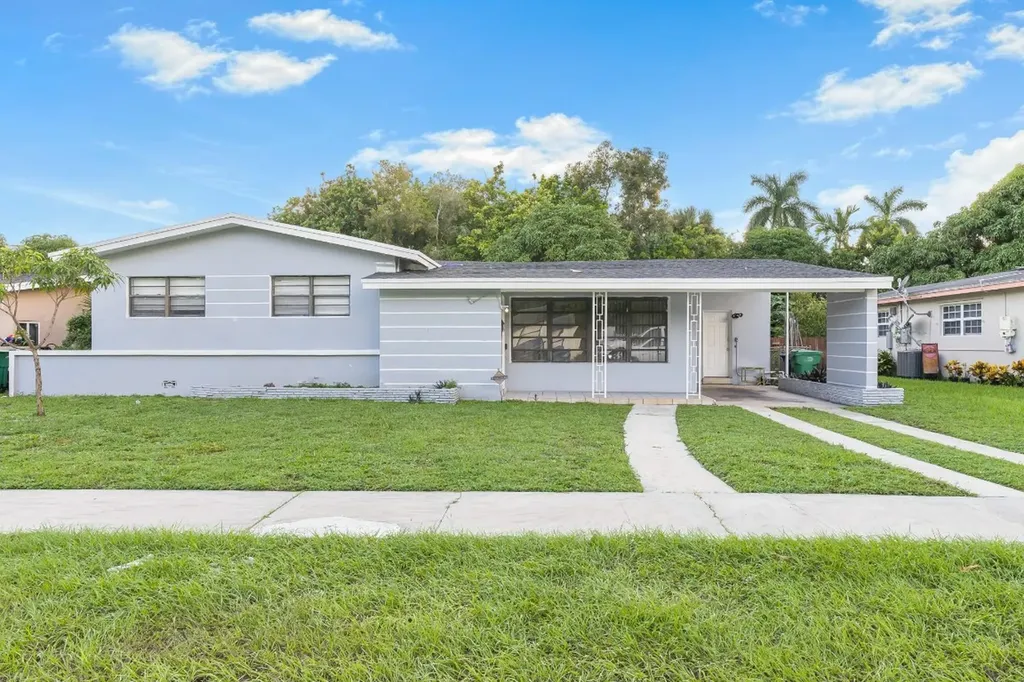 14800 NE 8th Court Miami FL 33161