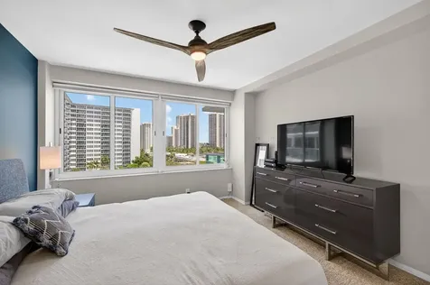 3233 NE 34th Street Fort Lauderdale FL 33308