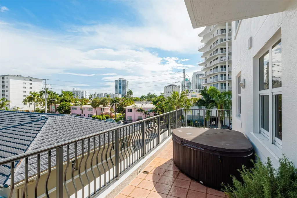 615 Bayshore Drive Fort Lauderdale FL 33304