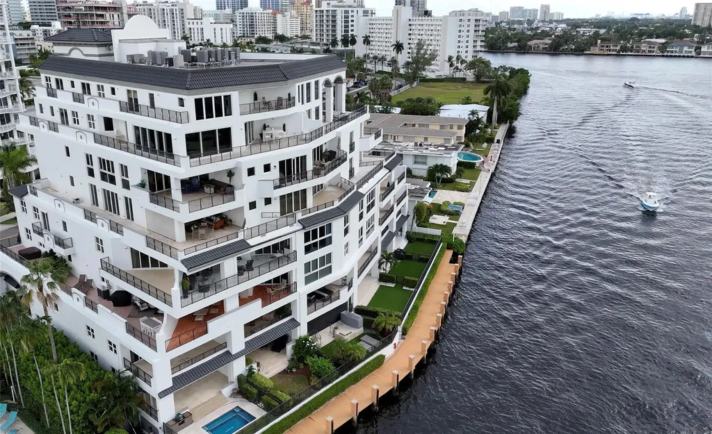 615 Bayshore Drive Fort Lauderdale FL 33304