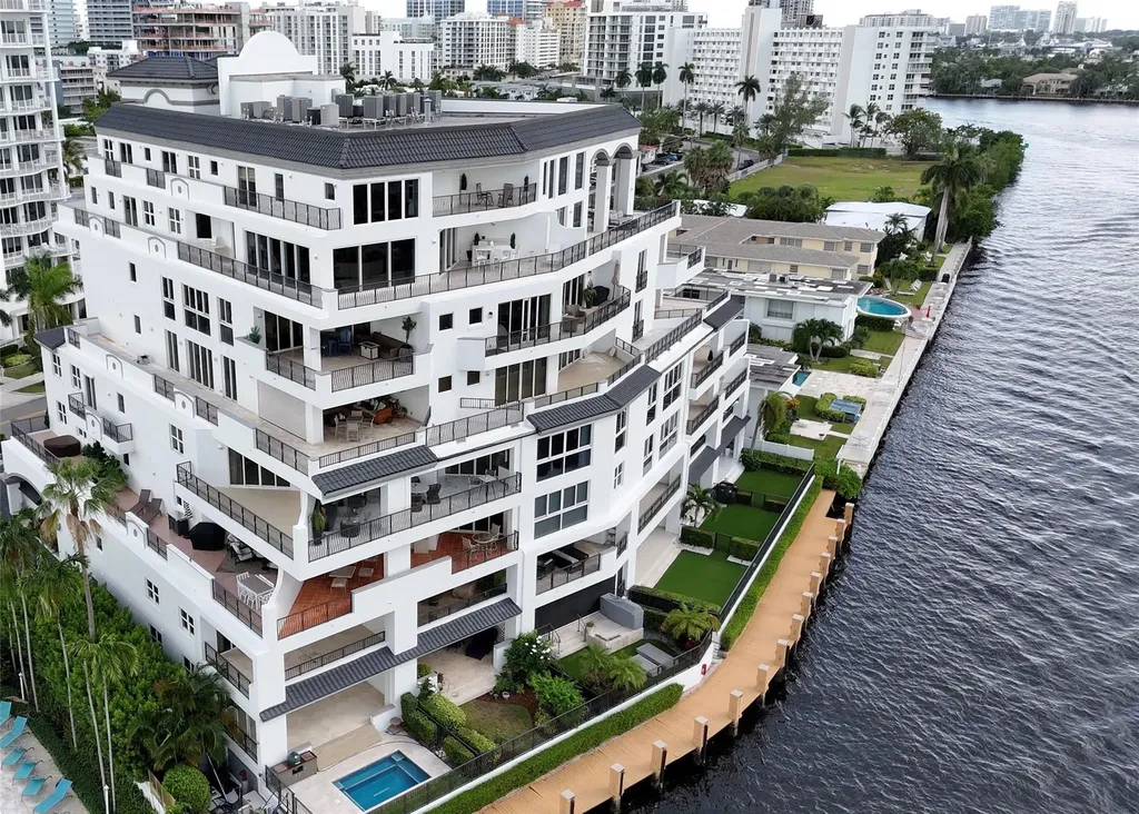 615 Bayshore Drive Fort Lauderdale FL 33304