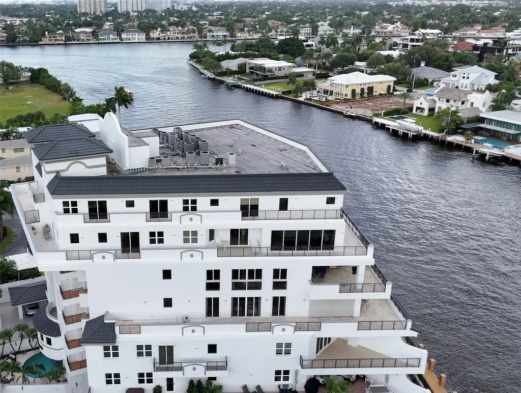 615 Bayshore Drive Fort Lauderdale FL 33304