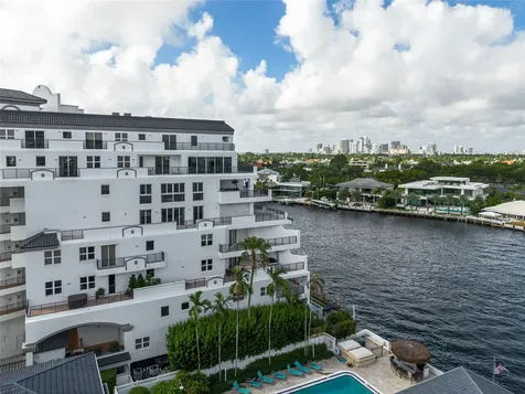 615 Bayshore Drive Fort Lauderdale FL 33304