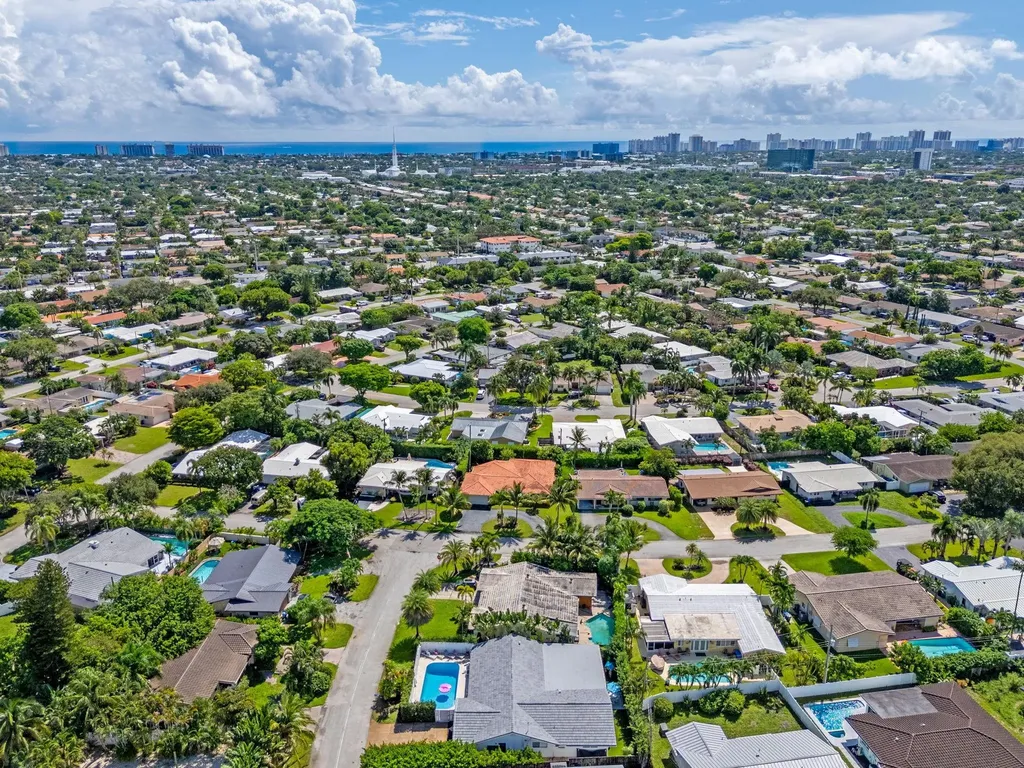 1510 NE 57th Court Fort Lauderdale FL 33334