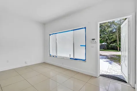 16010 NE 5th Avenue Miami FL 33162