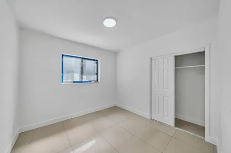 16010 NE 5th Avenue Miami FL 33162