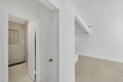 16010 NE 5th Avenue Miami FL 33162
