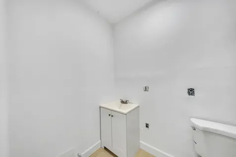 16010 NE 5th Avenue Miami FL 33162
