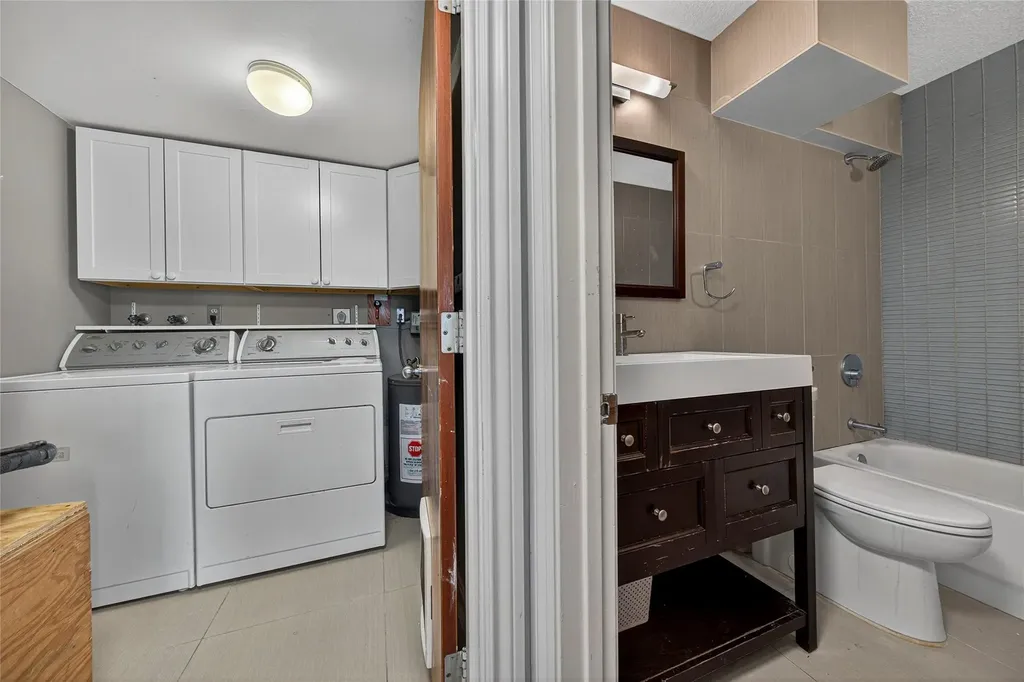 1100 SE 5th Court Pompano Beach FL 33060
