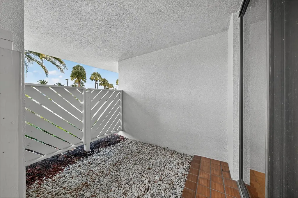 1100 SE 5th Court Pompano Beach FL 33060