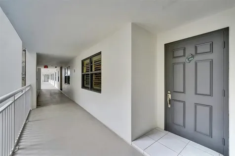 3100 NE 48th Street Fort Lauderdale FL 33308