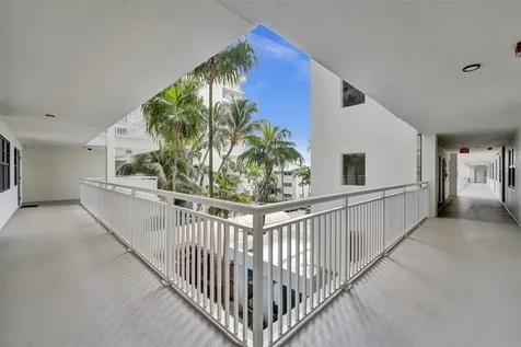 3100 NE 48th Street Fort Lauderdale FL 33308